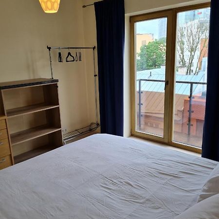 Cozy One Bedroom Apartment In City Center Tallinn Luaran gambar