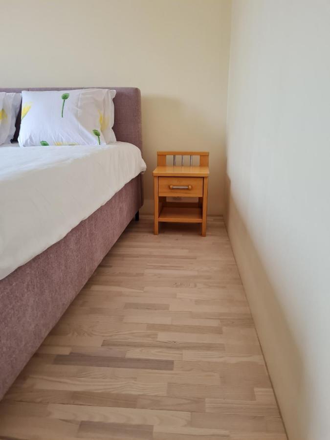 Cozy One Bedroom Apartment In City Center Tallinn Luaran gambar