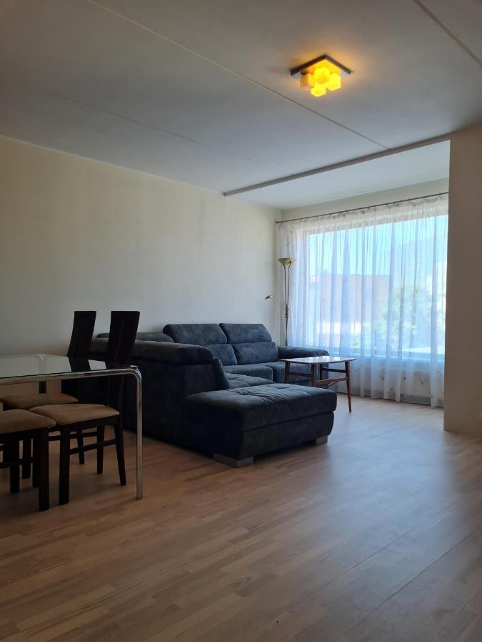 Cozy One Bedroom Apartment In City Center Tallinn Luaran gambar