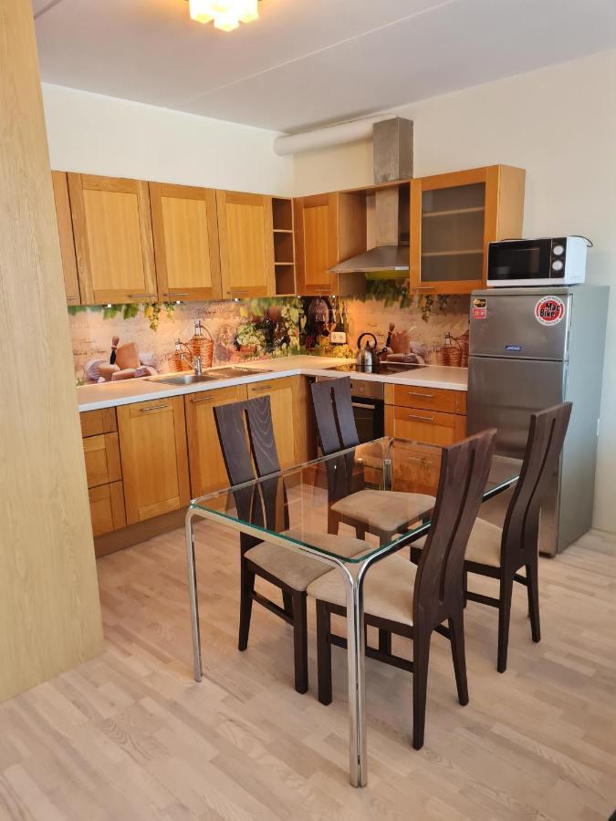 Cozy One Bedroom Apartment In City Center Tallinn Luaran gambar